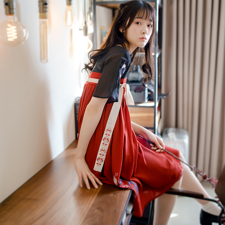 织羽集汉服  民族装舞台装