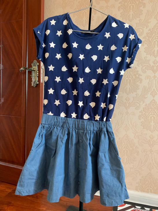 铁臂阿童木 休闲连衣裙 ，仅穿过一两次，我...