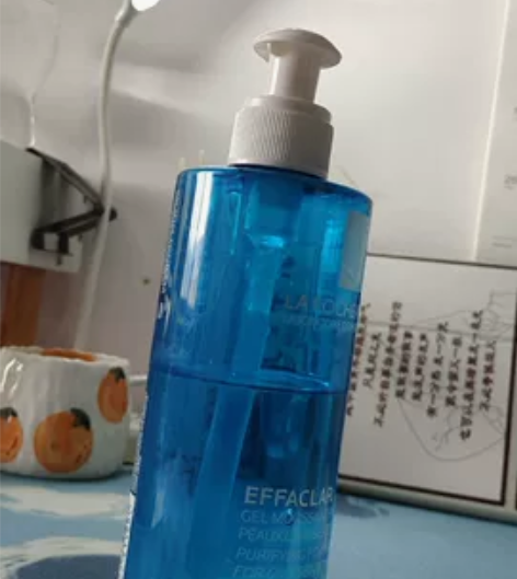 理肤泉/法国理肤泉净肤舒缓洁面啫喱400m...