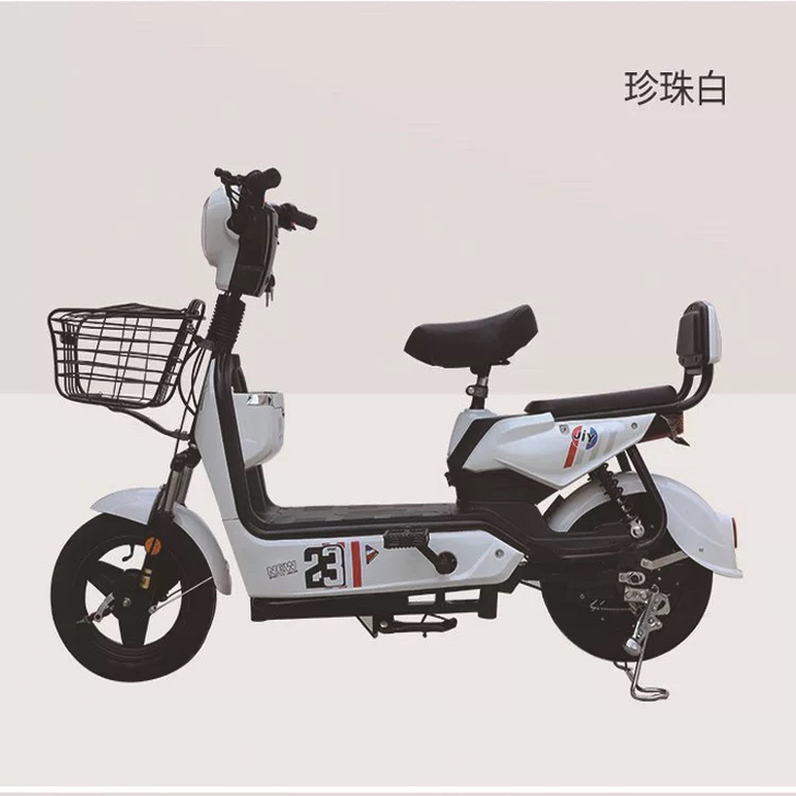 新车，有黑白两色，店铺转让低价出，920元