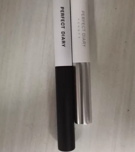 完美日记睫毛膏+打底 只试用过 闲置了 便...