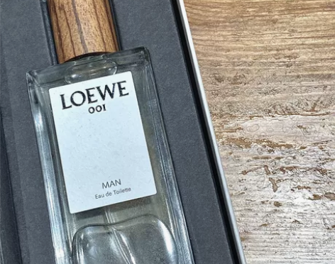 前男友送的罗威意香水  在得物上买的  我...