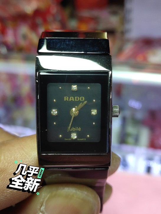 9成新，进口机芯，石英表，走时准，防水不掉...