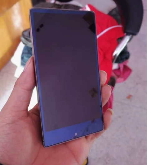 夏普304sh，触摸有时跳，锁一下屏就好 ...