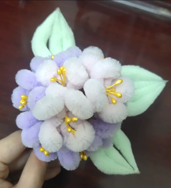 粉紫色绣球花发饰，仿绒花，可可爱爱的小球球...
