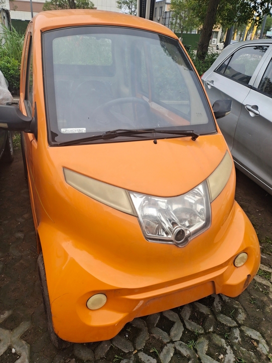 二手电动汽车(凯玛利)5块12伏80安电池...