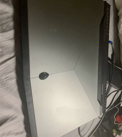 戴尔外星人 发烧级芯片GTX1070游戏本...