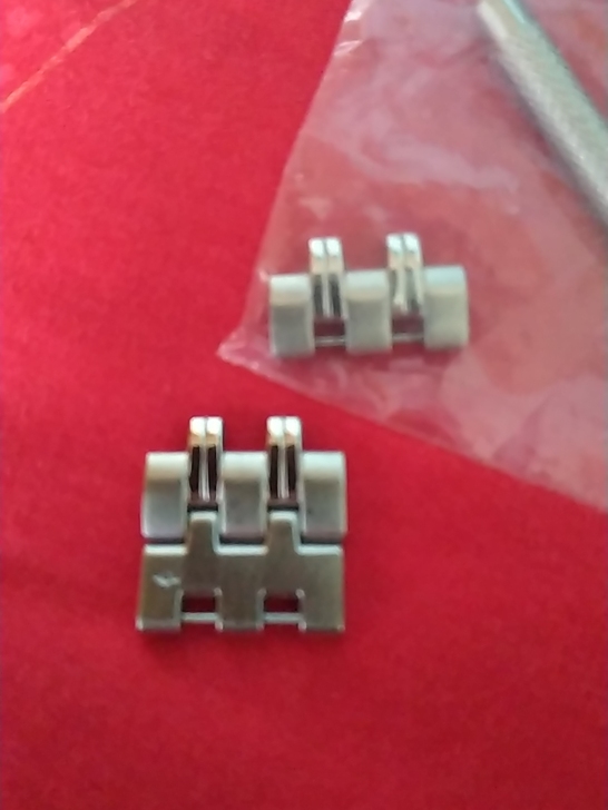 罗西尼5913表带配件每节70元不宜价