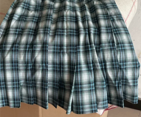 清闲置jk实体店购入群长48 感兴趣的话点...