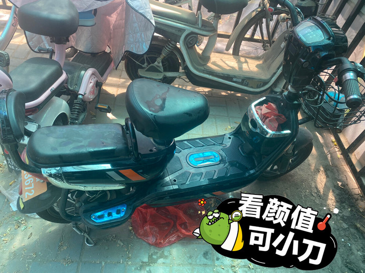 自用的车，换新车了，买了有10个月，没啥毛...