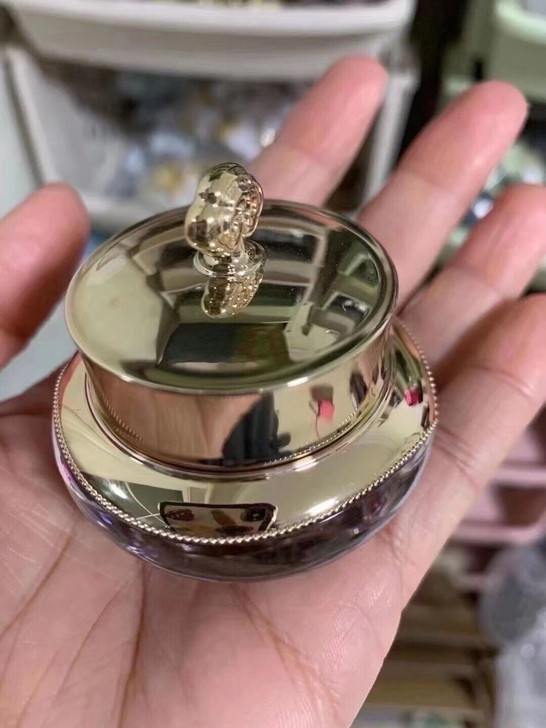 天气丹面霜,套盒里的小样哦