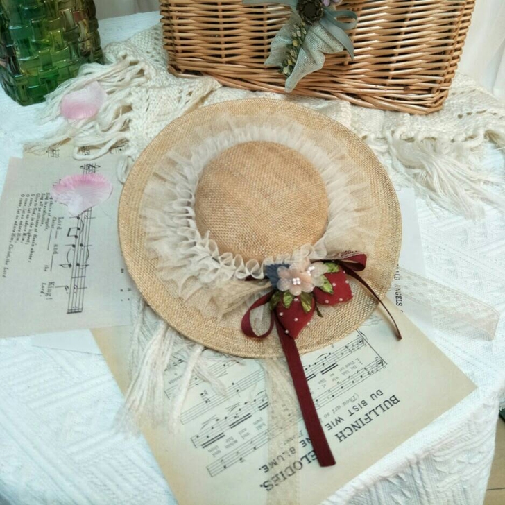 夏日草莓小扁帽平顶麻纱礼帽女可爱田园森女夏...