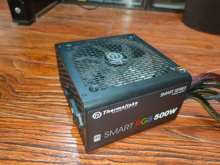 Thermaltake/TT 电脑主机电源...
