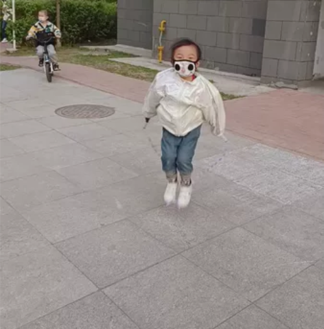 超市同款,处理儿童竹节跳绳小学生幼儿园一年...