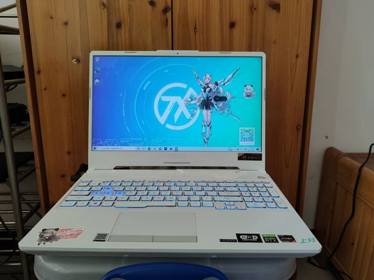 华硕(ASUS)天选2 15.6英寸游戏笔...