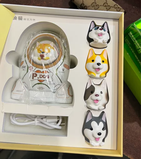 黄油猫BCAT太空舱充电宝官方正品王者荣耀...