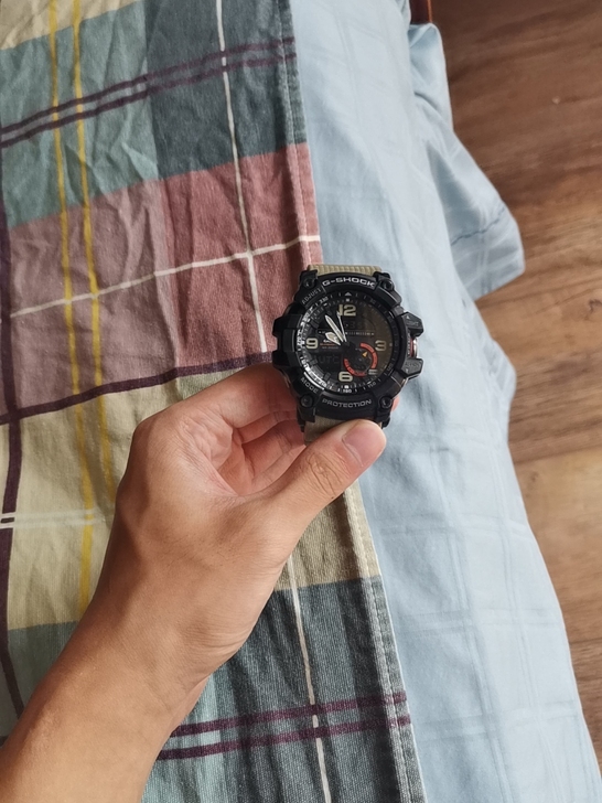 手表不想要了绝对正品无划痕