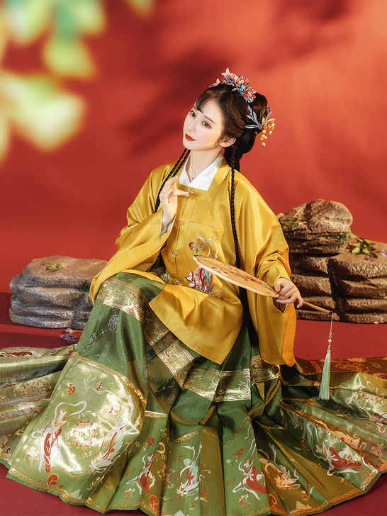 钟灵记 子神弄玉:汉服方领补服短袄妆花织金...