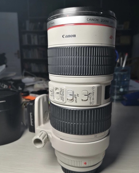 专业维修佳能镜头70-200长焦镜头排线故...