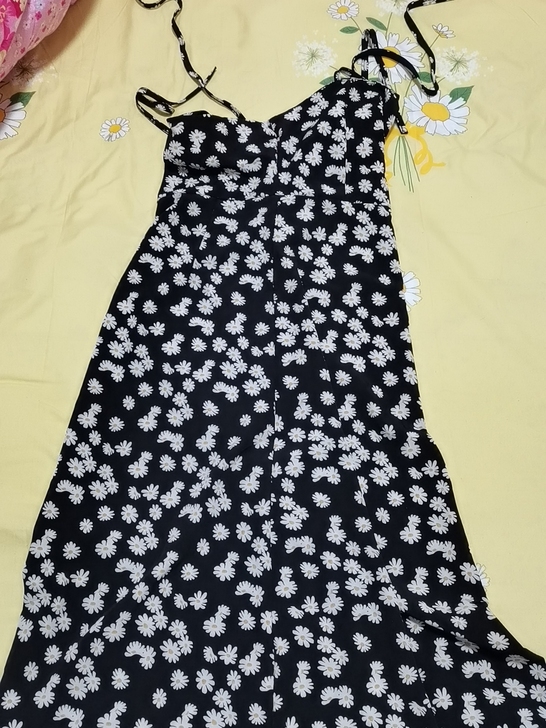 吊带小雏菊连衣裙,隐藏拉链,也可以当抹胸裙...