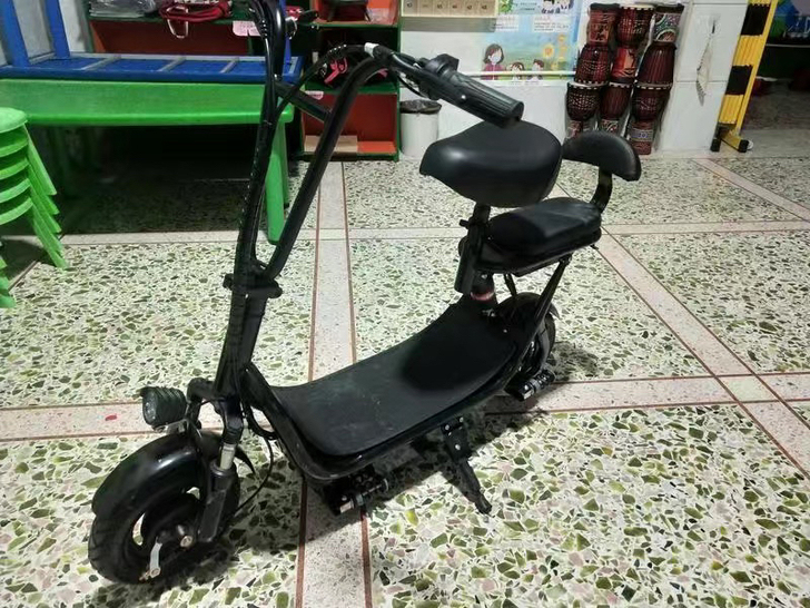 典鸽亲子电动车