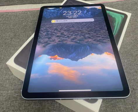 特价出iPad Air4 2020款 1...