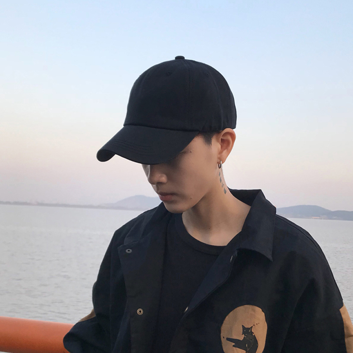 贝纳登 帽子自我感觉10成新