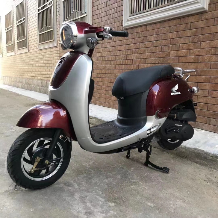 女装摩托机动车本田踏板小龟80cc 125...