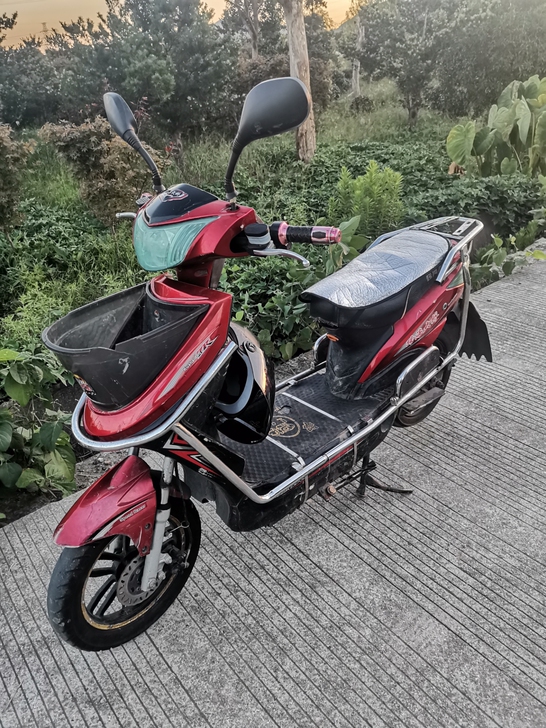 电瓶车二手,电瓶车自用72V20A。功能全...