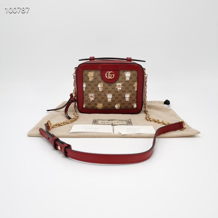 Gucci，相机包，哆啦A梦联名款，98 ...