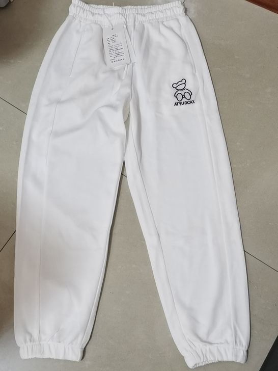 卫裤，夏天穿的，面料舒服薄料，S码松紧腰有...