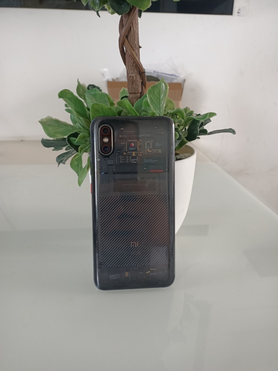 小米  小米 8 透明探索版，8GB，12...