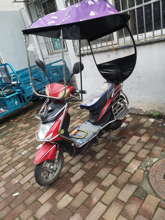 买了新车，依莱达电动车出售，车子60伏20...
