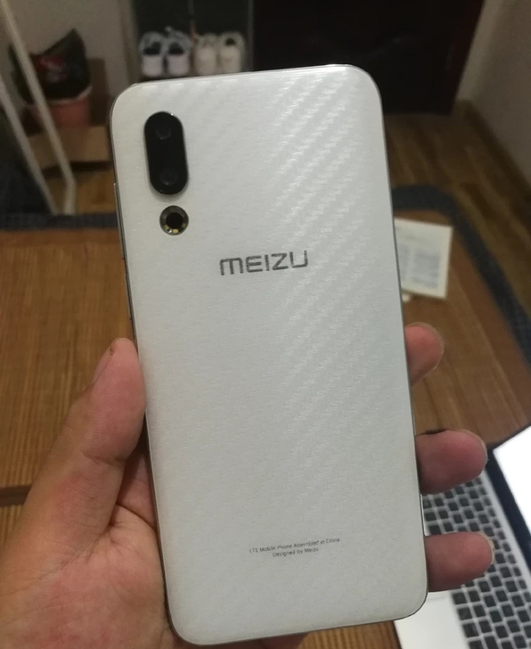 魅族16s