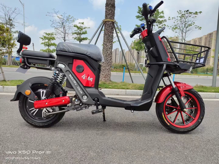 小金刚，外卖神车，1200瓦电机，速度与激...