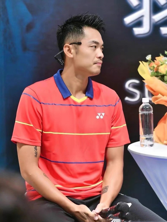 新款YONEX尤尼克斯羽毛球服套装男女短袖...