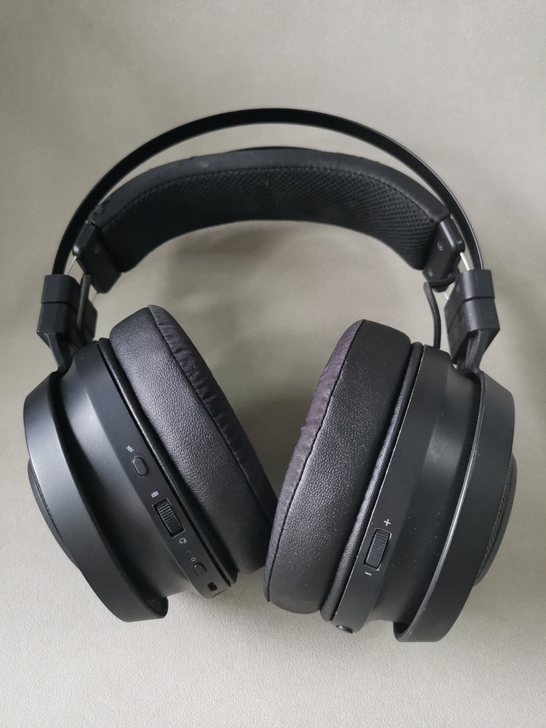 雷蛇（RAZER）影鲛Nari头戴式7.1...