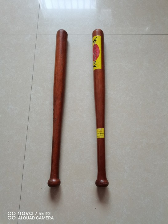 棒球棍，纯实木松木的，长度是65厘米，自定...