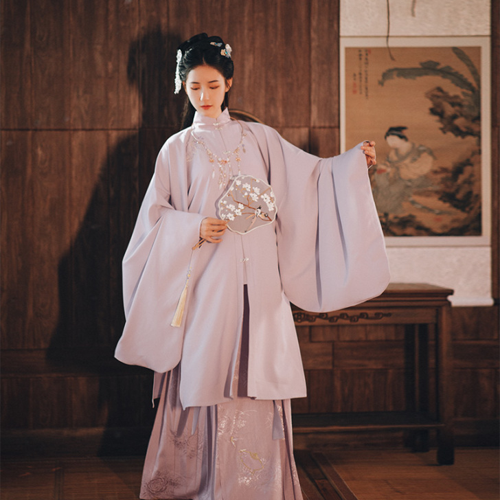 池夏 民族装舞台装