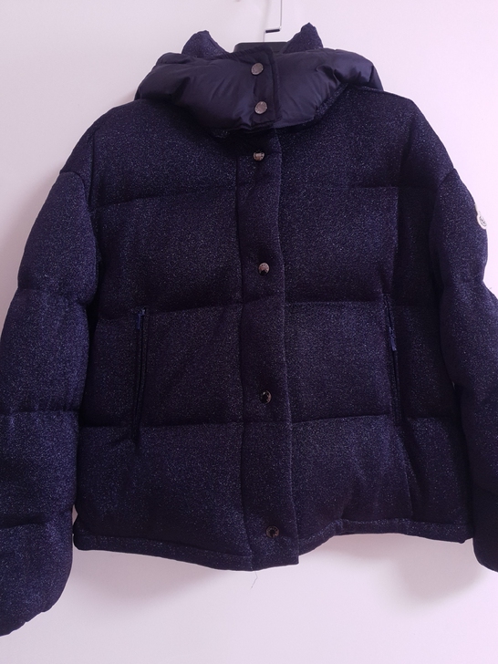 Moncler蒙口羽绒服女短款深蓝色满天星...