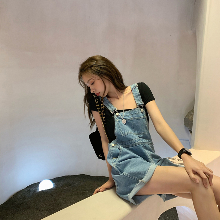 jupe vendue 背带牛仔裤 M