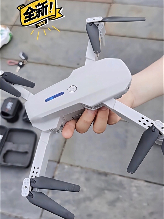 厂家倒闭4k6k高清无人机双电池整套全新能...