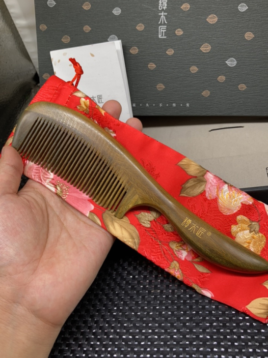 谭木匠内部购绿檀木梳子满意度超正 超大超厚