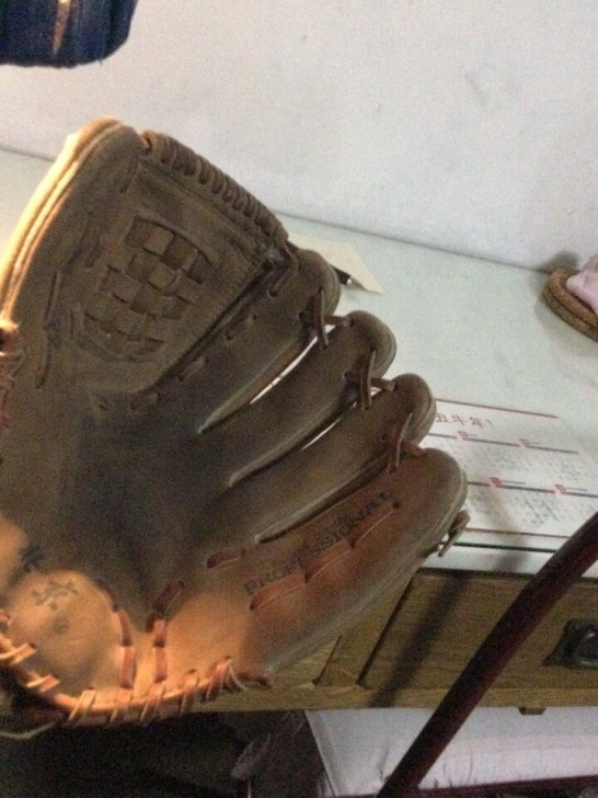 棒球手套，国产手套，藏玩咸宜。北京长城体育...