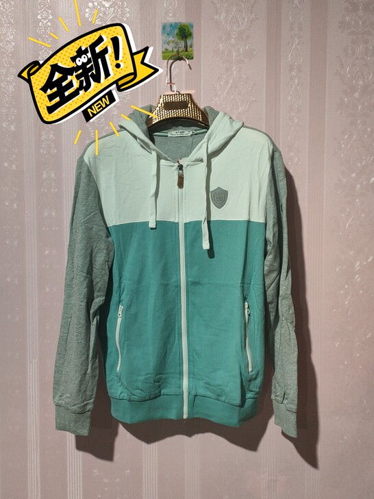 全新特步针织上衣，经典款，毛圈棉的，断码清...