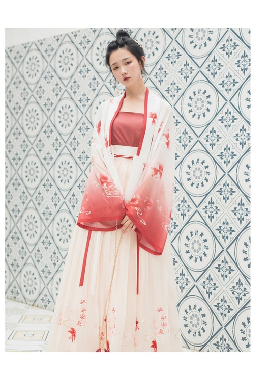 重回汉唐 全新下裙带吊牌，S码，买小了，可...