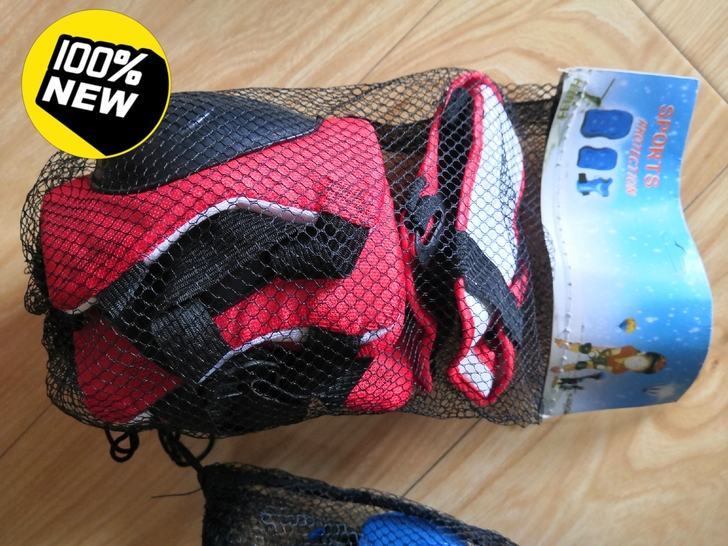 全新儿童运动护具,一蓝一红两套:护膝,护肘...