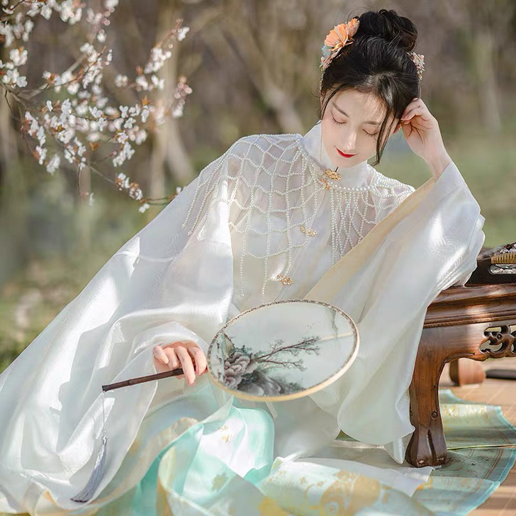 池夏:楚楚明制立领长衫织金纱6米摆马面裙原...