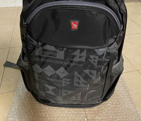爱华仕大容量双肩包男女电脑背包旅行包旅游包...