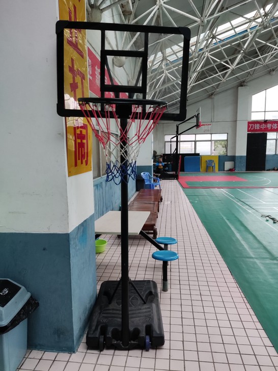 青少年篮球架 可升降,最高2.75m